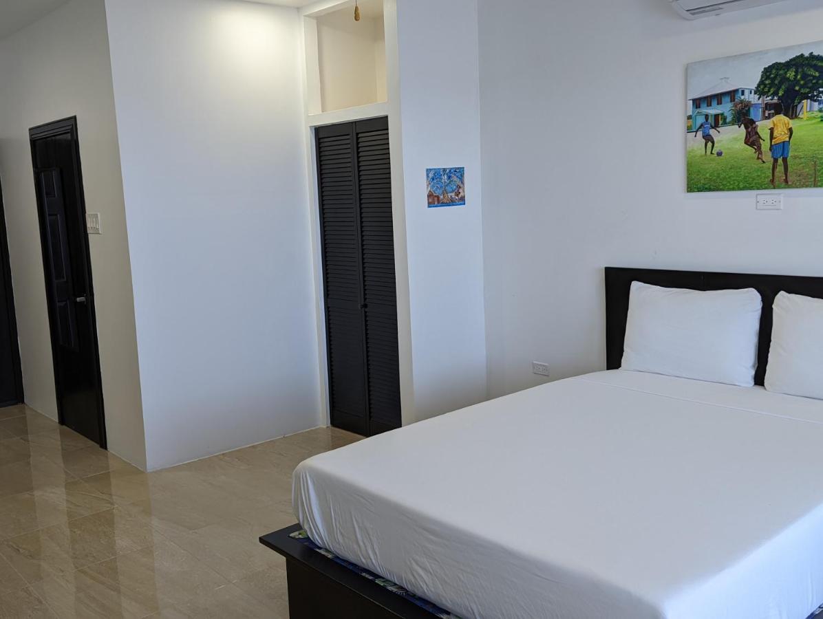 Inn The Town Порт Антонио Екстериор снимка