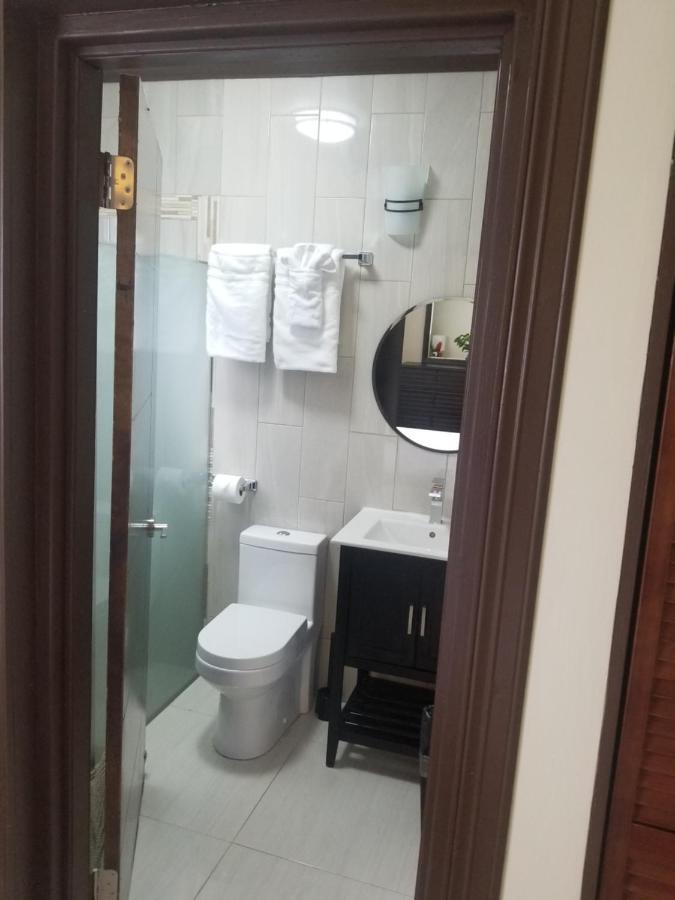 Inn The Town Порт Антонио Екстериор снимка