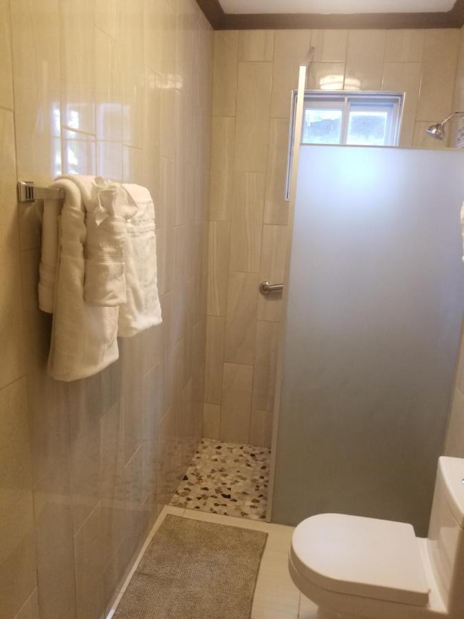 Inn The Town Порт Антонио Екстериор снимка